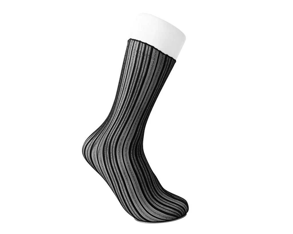 Black Lettuce Trim Lace Sock - Image 3